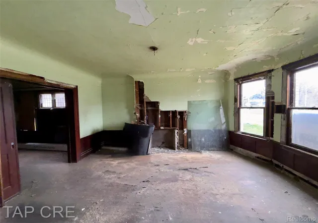 Photo 3 of Multi family home for sale at 1017 E Grand Blvd, Detroit, MI 48207 | MLS# 20261046592 | Listing updated on 2026-06-20