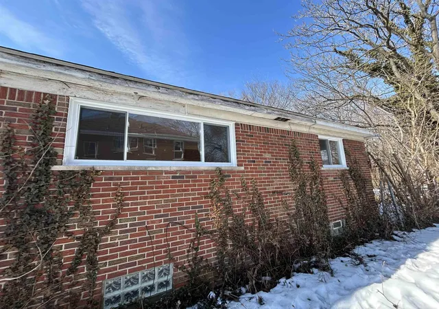Photo 4 of Single family home for sale at 14263 Hampshire St, Detroit, MI 48213 | MLS# 58050212092 | Listing updated on 2026-06-19