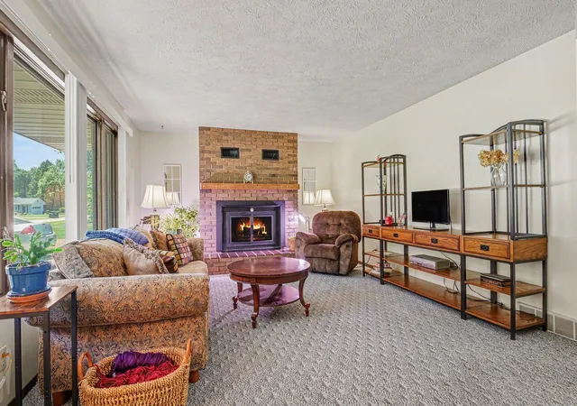 5th image of 1549 Trebor Rd, Saint Joseph, MI 49085 | MLS# 69026030701