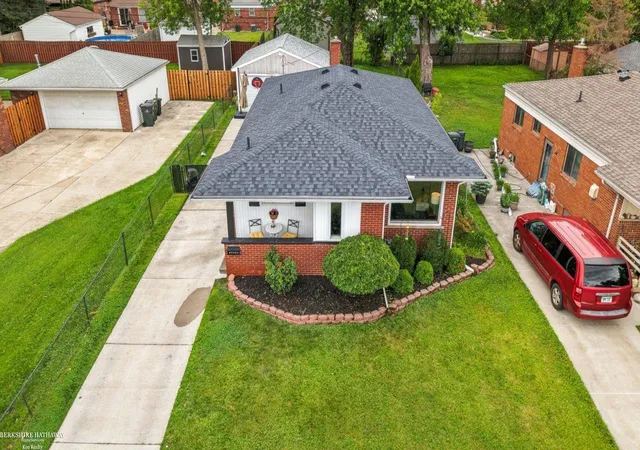 Photo 1 of Sale Pending at 22731 Visnaw St, Saint Clair Shores, MI 48081 | MLS# 58050212097 | Listing updated on 2026-07-23