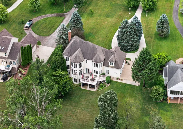 3rd image of 14908 Canary Ct, Brooklyn, MI 49230 | MLS# 55026030717
