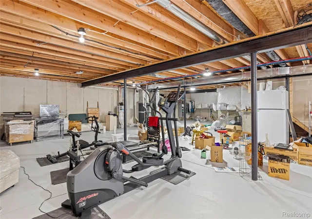 image of 30289 Berghway Trl, Warren, MI 48092