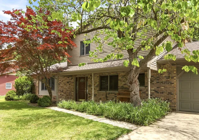 4th image of 577 E Franconian Dr, Frankenmuth, MI 48734 | MLS# 61050212104