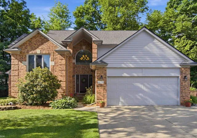 Photo 1 of Single family home for sale at 18036 N Lauren Dr, Clinton Township, MI 48038 | MLS# 58050212109 | Listing updated on 2026-06-20