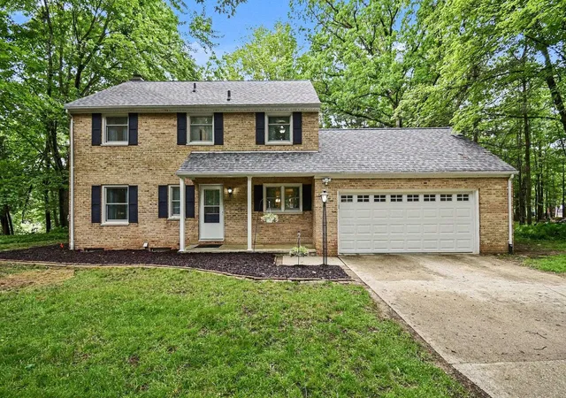1st image of 465 Hiawatha Dr, Mount Pleasant, MI 48858 | MLS# 79080069988