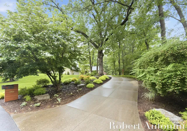 Homes for sale in Cascade Charter Township Kent, MI | 1708 Mont Rue Dr Se, Cascade Charter Township Kent, MI 49546 | MLS# 65026030719
