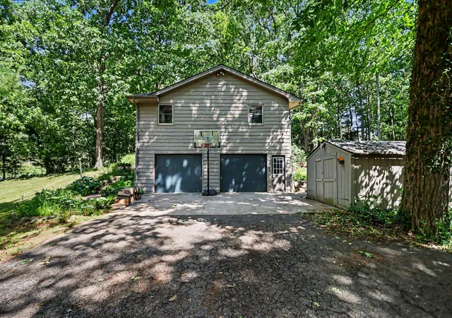 1st image of 9408 E G Ave, Galesburg, MI 49053 | MLS# 66026030723