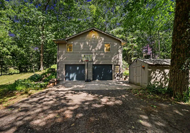 21st image of 9408 E G Ave, Galesburg, MI 49053 | MLS# 66026030723