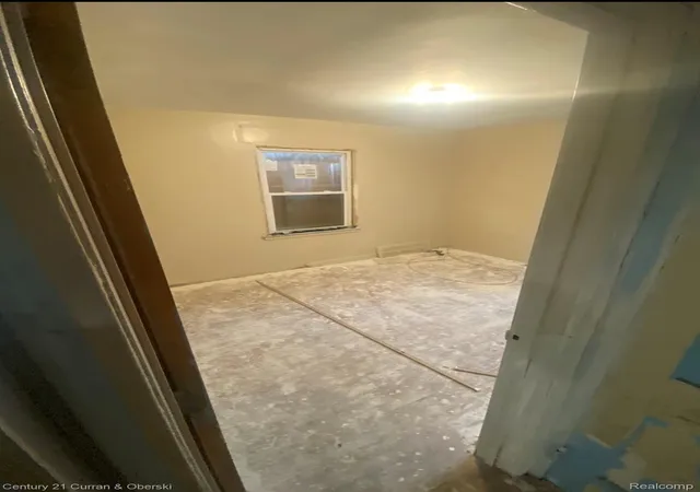 Photo 3 of Single family home for sale at 19436 Lindsay St, Detroit, MI 48235 | MLS# 20261046625 | Listing updated on 2026-07-15
