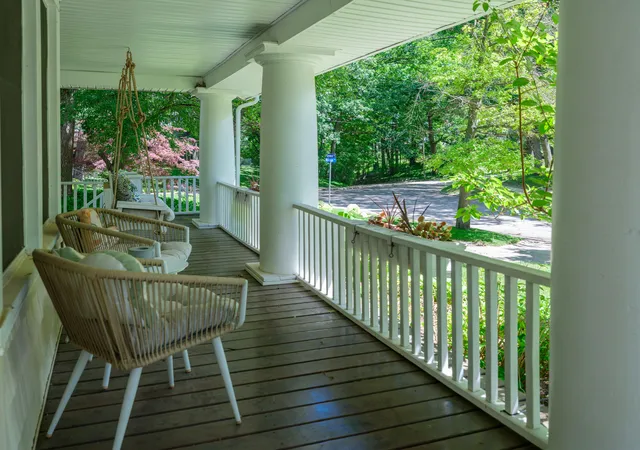 Photo 3 of Single family home for sale at 2318 Glenwood Dr, Kalamazoo, MI 49008 | MLS# 66026030726 | Listing updated on 2026-09-18