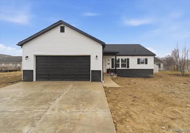 Photo 3 of Single family home for sale at 4396 Bridgeport Ct, Inkster, MI 48141 | MLS# 20261046633 | Listing updated on 2026-08-23