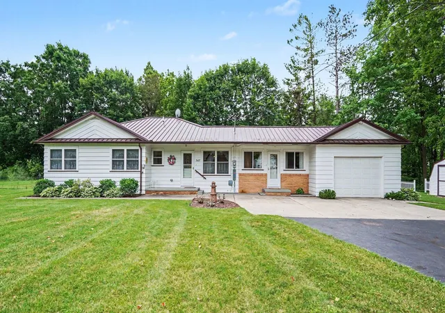 2nd image of 7427 Luella St, Hale, MI 48739 | MLS# 77080069994