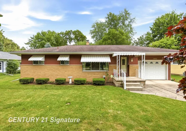 Homes for sale in Saginaw Charter Township Saginaw, MI | 2804 Courtland Pl, Saginaw Charter Township Saginaw, MI 48603 | MLS# 61050212127