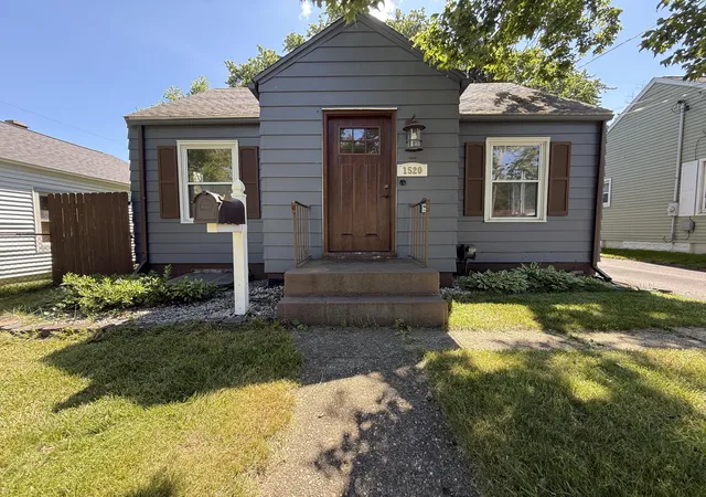 Homes for sale in Kalamazoo Charter Township Kalamazoo, MI | 1520 Bronx Ave, Kalamazoo Charter Township Kalamazoo, MI 49048 | MLS# 71026030748