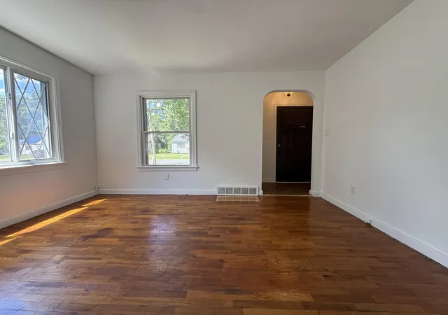 Homes for sale in Kalamazoo Charter Township Kalamazoo, MI | 1520 Bronx Ave, Kalamazoo Charter Township Kalamazoo, MI 49048 | MLS# 71026030748