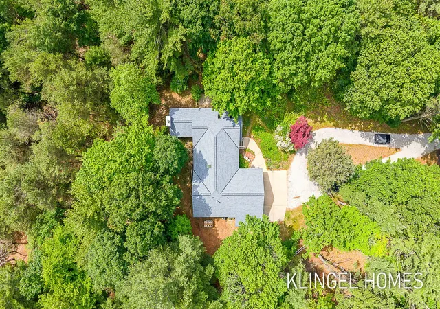 Photo 36 of Single family home for sale at 9292 Lakeshore Ave, West Olive, MI 49460 | MLS# 71026030753 | Listing updated on 2026-06-19