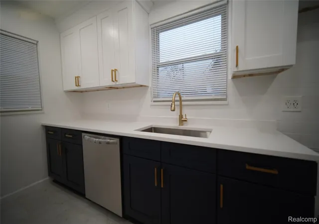 Photo 4 of Single family home for sale at 7241 W Outer Dr, Detroit, MI 48235 | MLS# 20261046652 | Listing updated on 2026-09-13