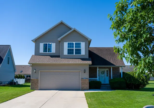 1st image of 1646 Abbey Ct, Mount Pleasant, MI 48858 | MLS# 79080069997