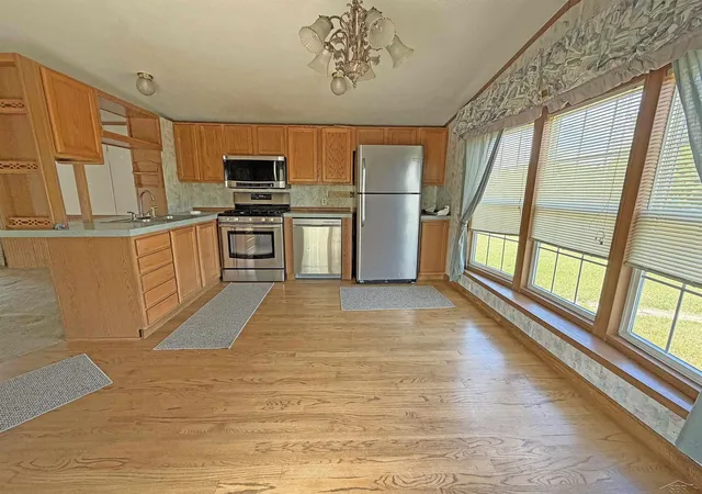 Photo 3 of Single family home for sale at 300 E Winegars Rd, Gladwin, MI 48624 | MLS# 61050212141 | Listing updated on 2026-06-22