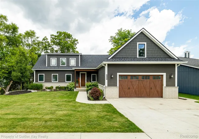 Photo 1 of Single family home for sale at 1210 W Oakley Park Rd, Commerce Township, MI 48390 | MLS# 20261046688 | Listing updated on 2026-09-14