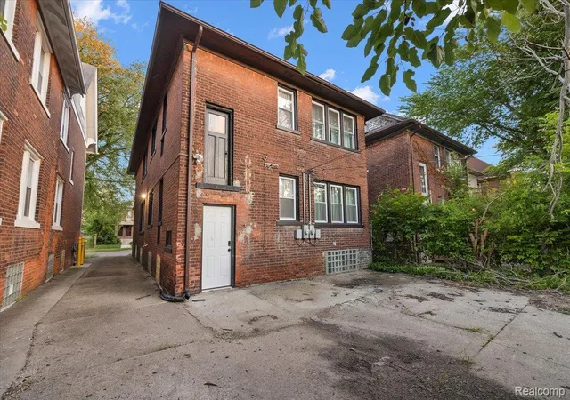 Photo 3 of Multi family home for sale at 2256 W Philadelphia St, Detroit, MI 48206 | MLS# 20261046689 | Listing updated on 2026-08-19