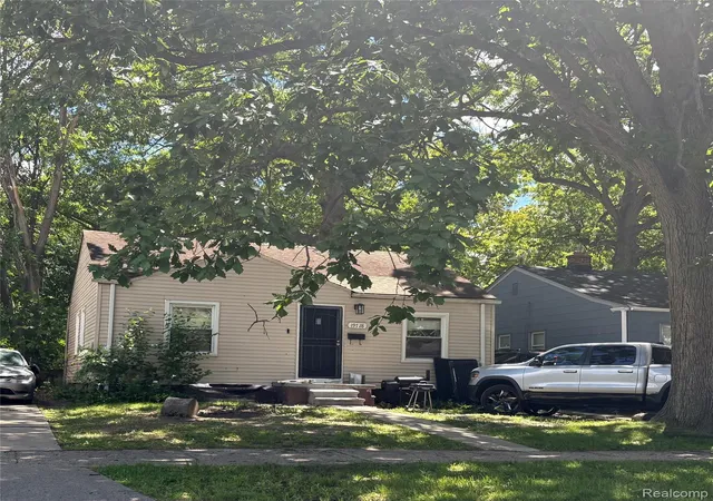 Photo 1 of Single family home for sale at 19728 Biltmore St, Detroit, MI 48235 | MLS# 20261046690 | Listing updated on 2026-09-09
