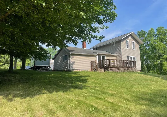 3rd image of 9990 S Bird Rd, Dowling, MI 49050 | MLS# 55026030792