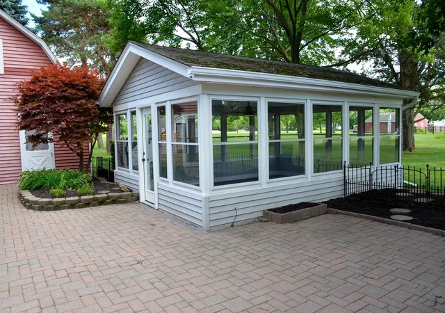 Photo 5 of Single family home for sale at 50400 Fairchild Rd, Chesterfield, MI 48051 | MLS# 58050212155 | Listing updated on 2026-08-24