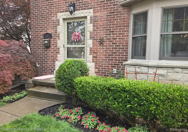 49th image of 169 Mckinley Ave, Grosse Pointe Farms, MI 48236 | MLS# 20261046695