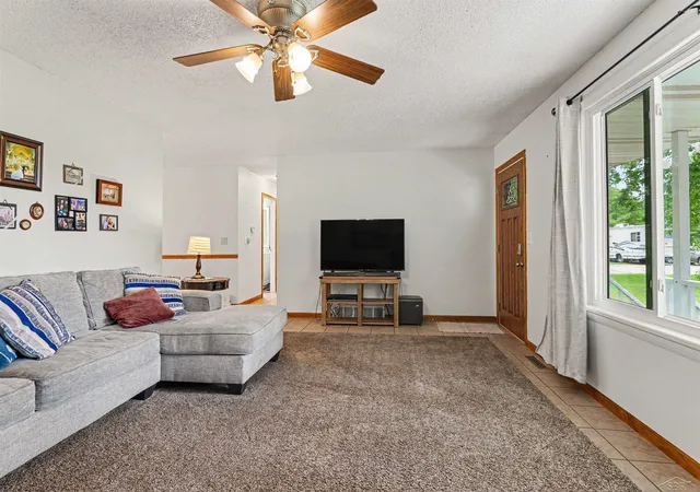 5th image of 2440 Busch Rd, Birch Run, MI 48415 | MLS# 61050212161