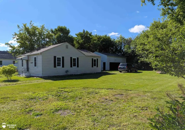Photo 3 of Single family home for sale at 1346 Connell St, Burton, MI 48529 | MLS# 5050212168 | Listing updated on 2026-09-04