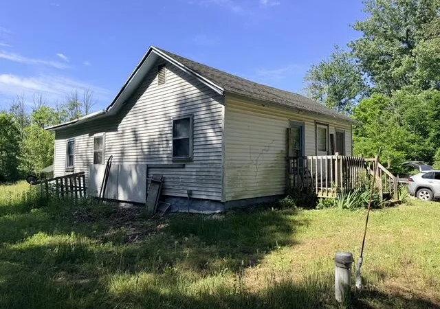 Homes for sale in Trowbridge Township Allegan, MI | 3538 108th Ave, Trowbridge Township Allegan, MI 49010 | MLS# 66026030810