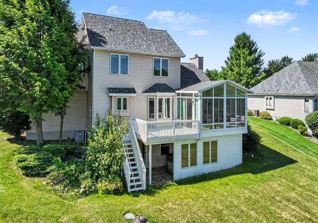 Photo 3 of Single family home for sale at 14 Blue Stone Ridge, Battle Creek, MI 49014 | MLS# 62026030817 | Listing updated on 2026-08-26