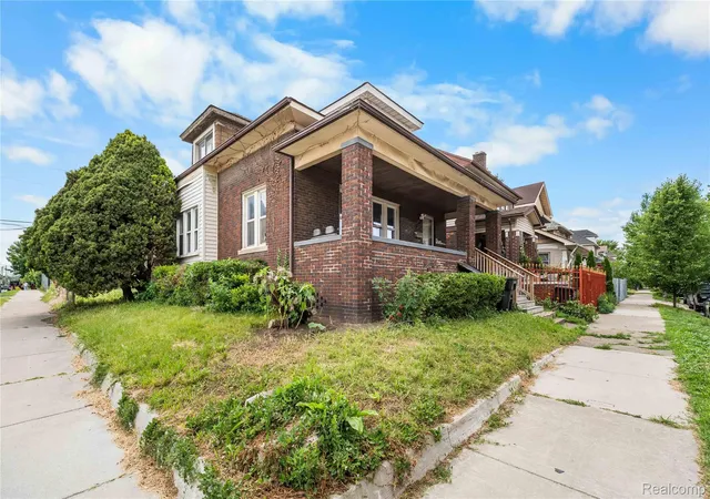 Photo 2 of Single family home for sale at 2505 Inglis St, Detroit, MI 48209 | MLS# 20261046715 | Listing updated on 2026-08-25