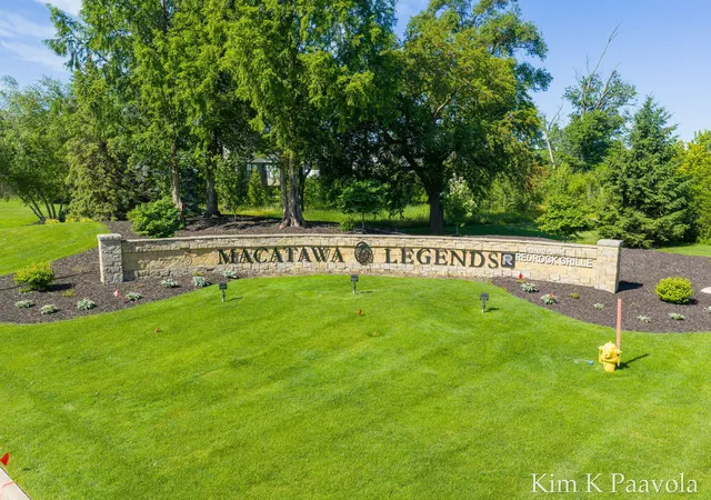 Listing Photo 3 - Condo for sale in building located at 4661 Macatawa Legends Blvd, Holland, MI 49424 - Unit #3