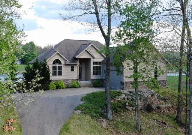 2nd image of 9482 Stonebridge, Stanwood, MI 49346 | MLS# 72026030838