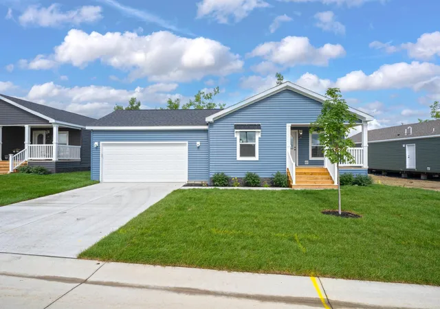 1st image of 180 Riviera Dr, Oxford, MI 48371 | MLS# 58050212178