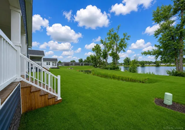 4th image of 180 Riviera Dr, Oxford, MI 48371 | MLS# 58050212178