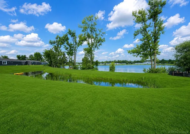 5th image of 180 Riviera Dr, Oxford, MI 48371 | MLS# 58050212178