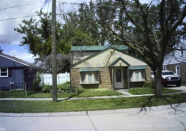 Homes for sale in Mt Clemens City Macomb, MI | 434 Gallup St, Mt Clemens City Macomb, MI 48043 | MLS# 58050212180
