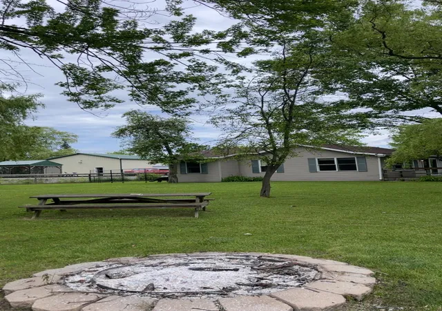 3rd image of 429 Hamilton Rd, Tawas City, MI 48763 | MLS# 77080070016