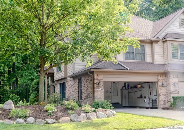 Photo 1 of Condo for sale at 5235 Royal Vale Ln #70, Dearborn, MI 48126 | MLS# 20261046735 | Listing updated on 2026-08-11