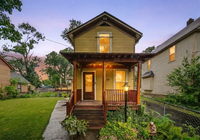 Photo 1 of Sale Pending at 717 Mccourtie St, Kalamazoo, MI 49008 | MLS# 66026030848 | Listing updated on 2026-09-05