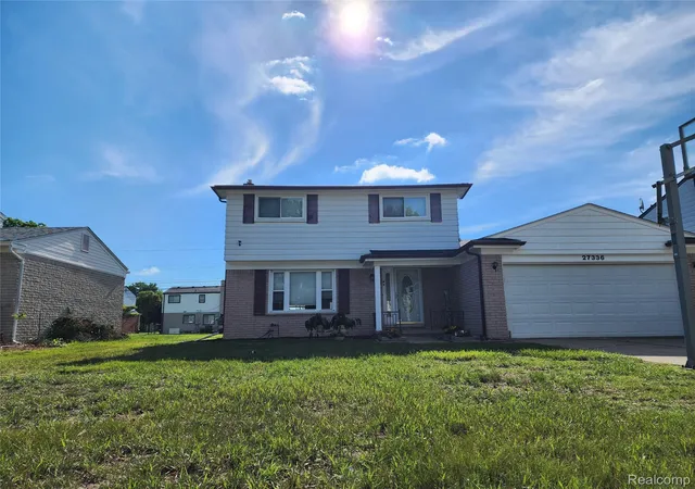 4th image of 27336 Pierce St, Southfield, MI 48076 | MLS# 20261046743