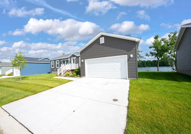 Photo 2 of Single family home for sale at 2769 Naples Ct, Lapeer Township Lapeer, MI 48446 | MLS# 58050212189 | Listing updated on 2026-07-21