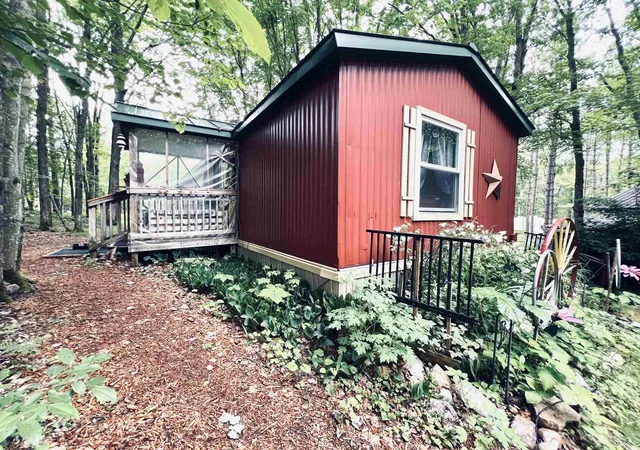 2nd image of 154 Hills Cir, Rose Lake Township Osceola, MI 49655 | MLS# 78080070022