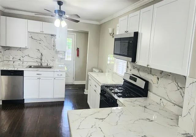 Photo 3 of Multi family home for sale at 876 Vinewood St, Wyandotte, MI 48192 | MLS# 20261046787 | Listing updated on 2026-06-22