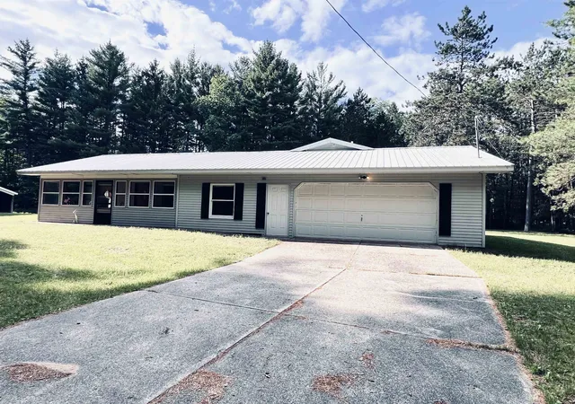 Homes for sale in Norwich Township Missaukee, MI | 5905 E Moorestown Rd, Norwich Township Missaukee, MI 49651 | MLS# 78080070023