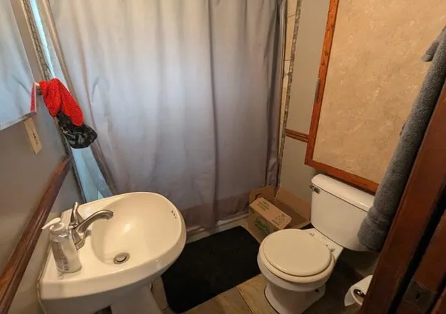 Photo 3 of Single family home for sale at 646 S Francis Ave, Lansing, MI 48912 | MLS# 81026030868 | Listing updated on 2026-08-26