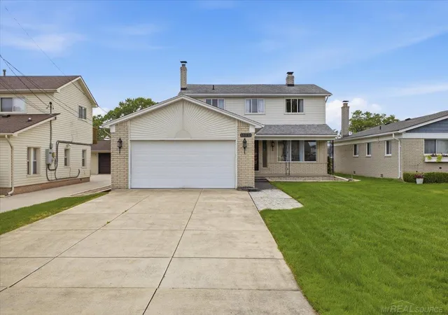 Photo 3 of Single family home for sale at 39375 E Archer St, Harrison Township, MI 48045 | MLS# 58050212197 | Listing updated on 2026-08-26